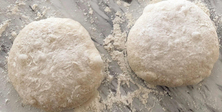 Pizza Dough Spelt - Frozen 