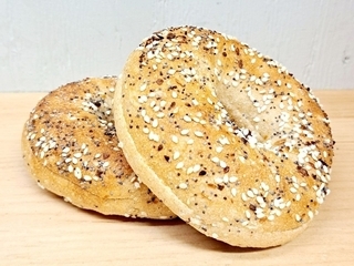 Bagels Everything Silver Hills 1 thumbnail
